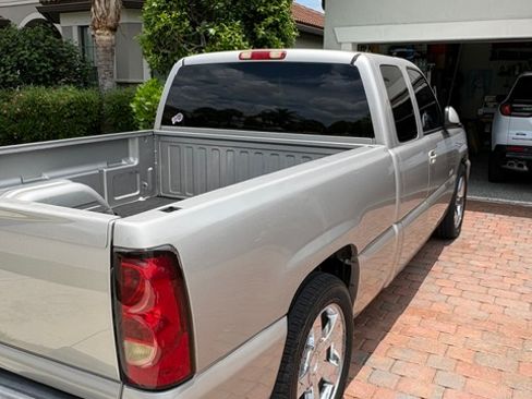 Used 2006 Chevrolet Silverado 1500 SS RWD image 4