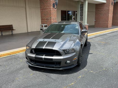 Used 2014 Ford Mustang Shelby GT500 w/ Equipment Group 821A image 4