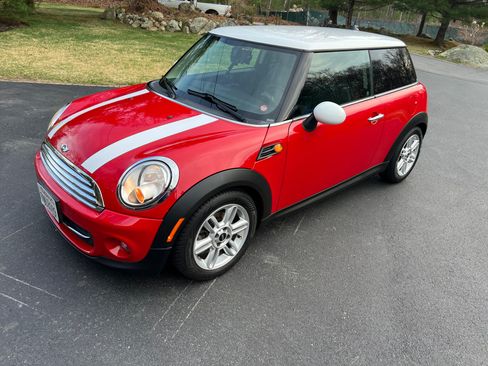 Used 2012 MINI Cooper Hardtop FWD image 2