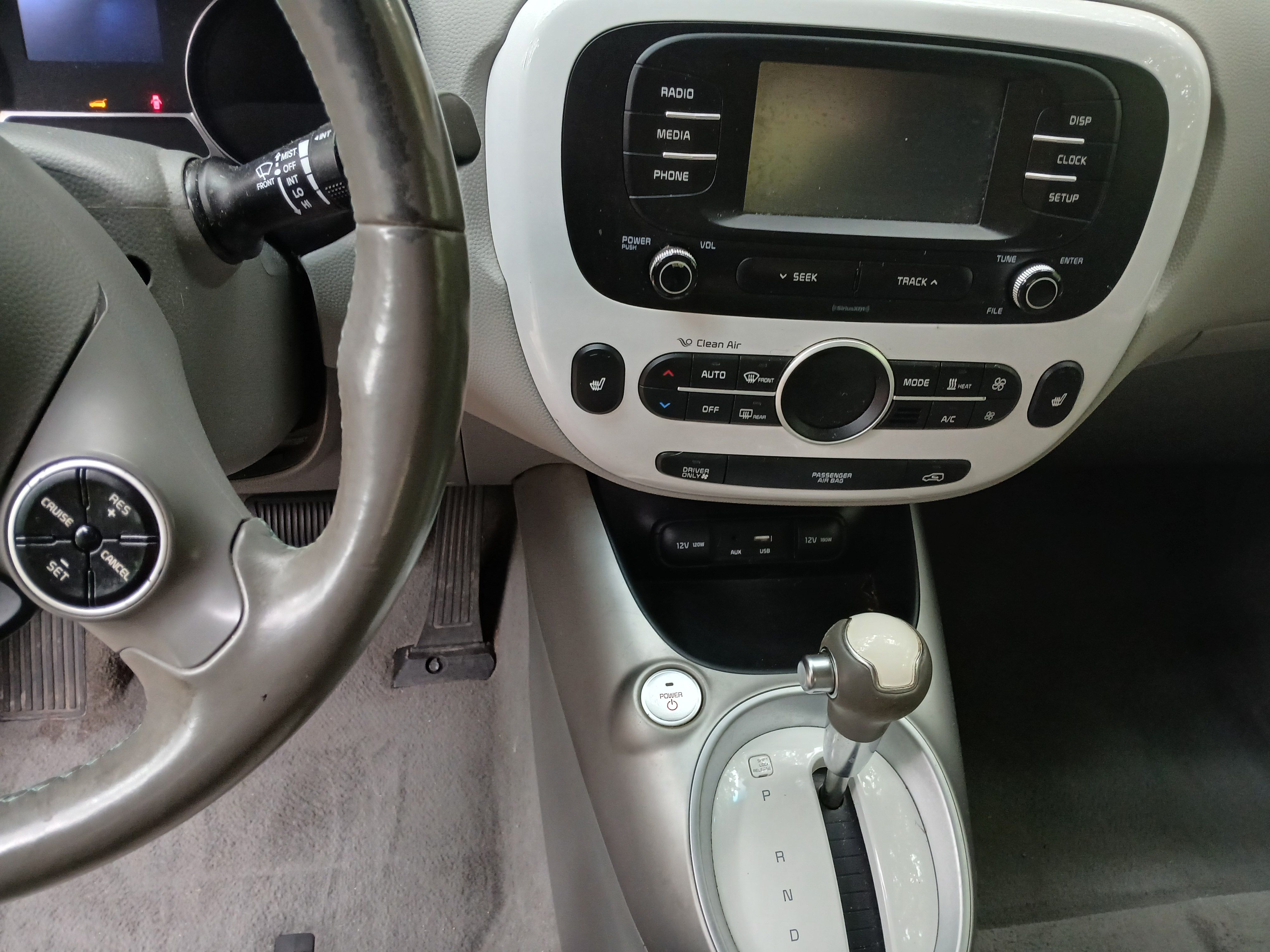 Used 2017 Kia Soul EV-e FWD image 14