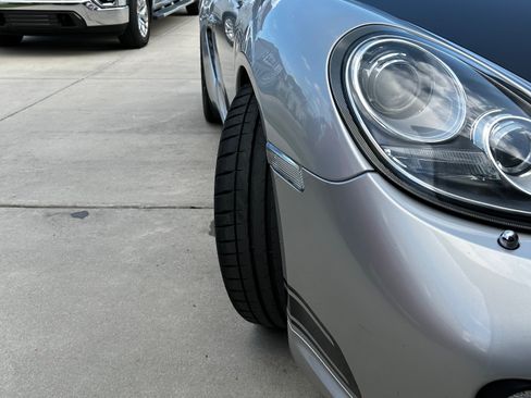 Used 2009 Porsche Cayman S image 10