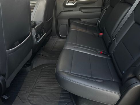 Used 2022 GMC Sierra 1500 SLT w/ SLT Premium Plus Package image 15