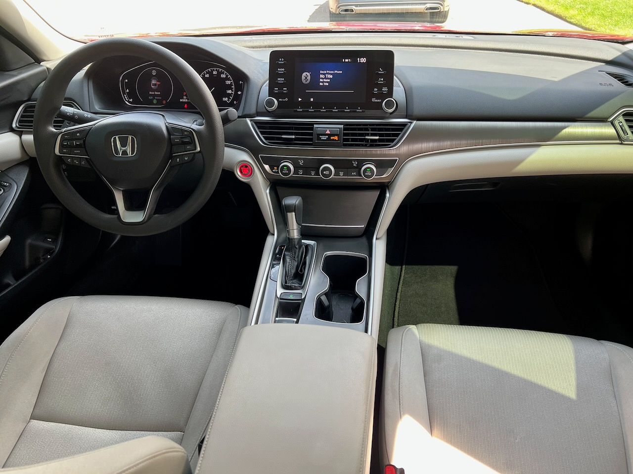 Used 2018 Honda Accord LX image 10