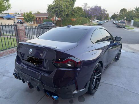 Used 2023 BMW M240i xDrive Coupe w/ Premium Package image 9