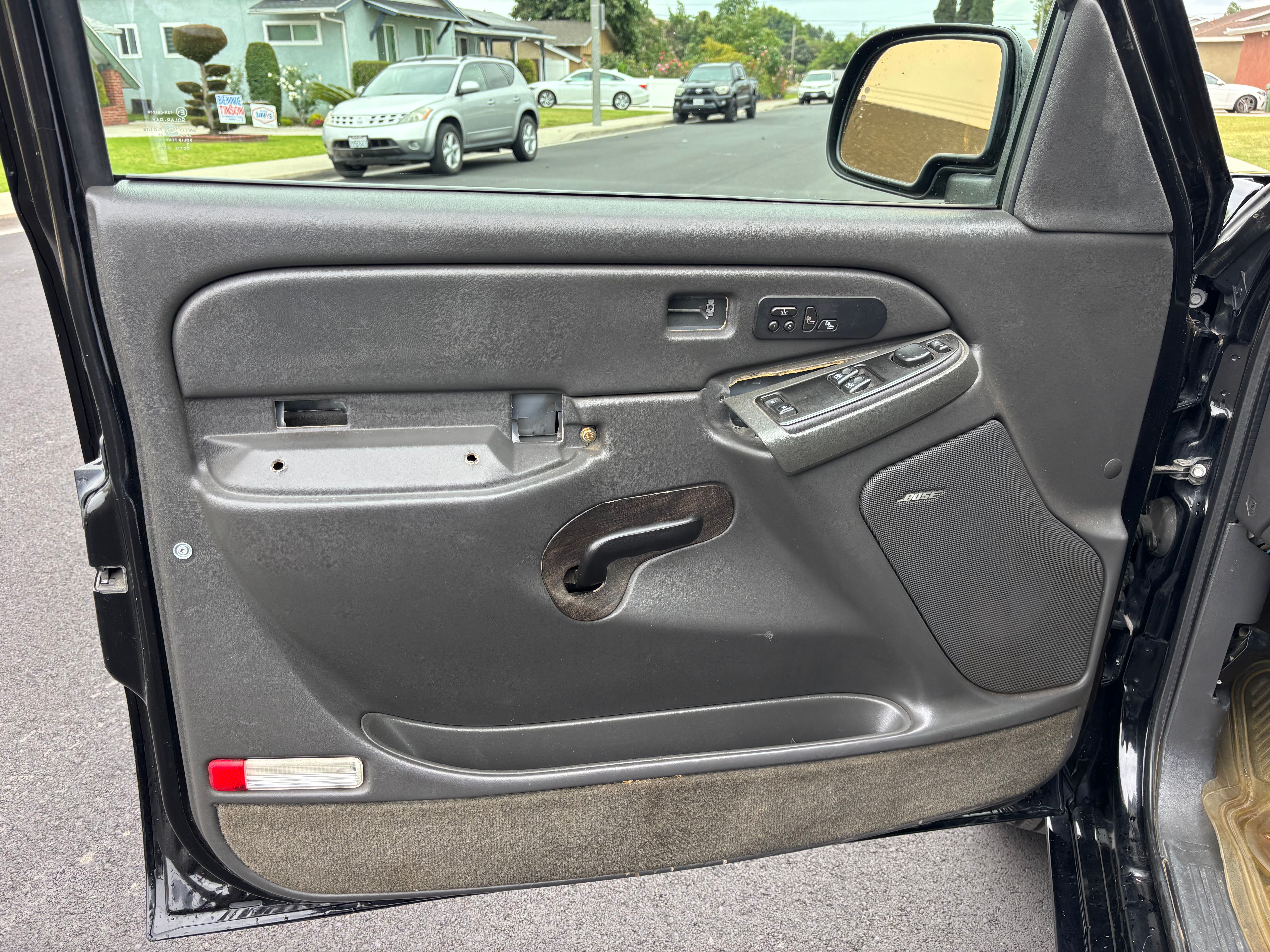 Used 2005 Chevrolet Silverado 1500 SS w/ Safe And Sound Package AWD/4WD image 6