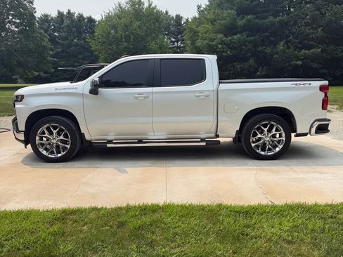 Used 2020 Chevrolet Silverado 1500 LT w/ All-Star Edition AWD/4WD image 4
