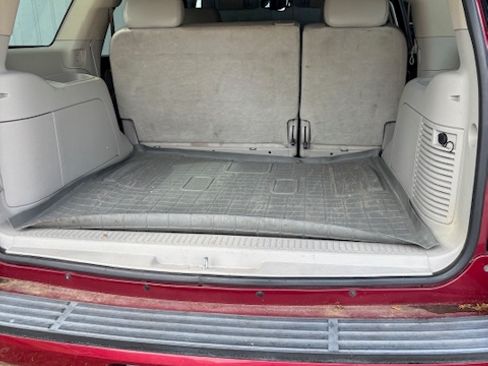 Used 2007 GMC Yukon SLT w/ SLT Preferred Equipment Group image 6