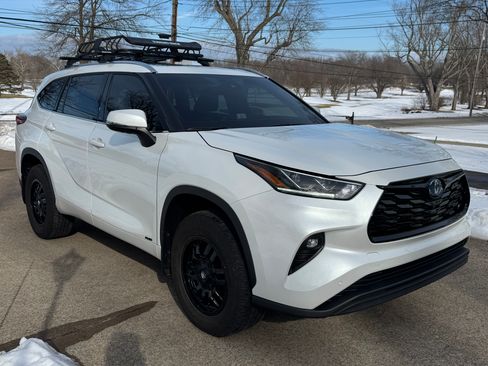 Used 2022 Toyota Highlander Limited image 5