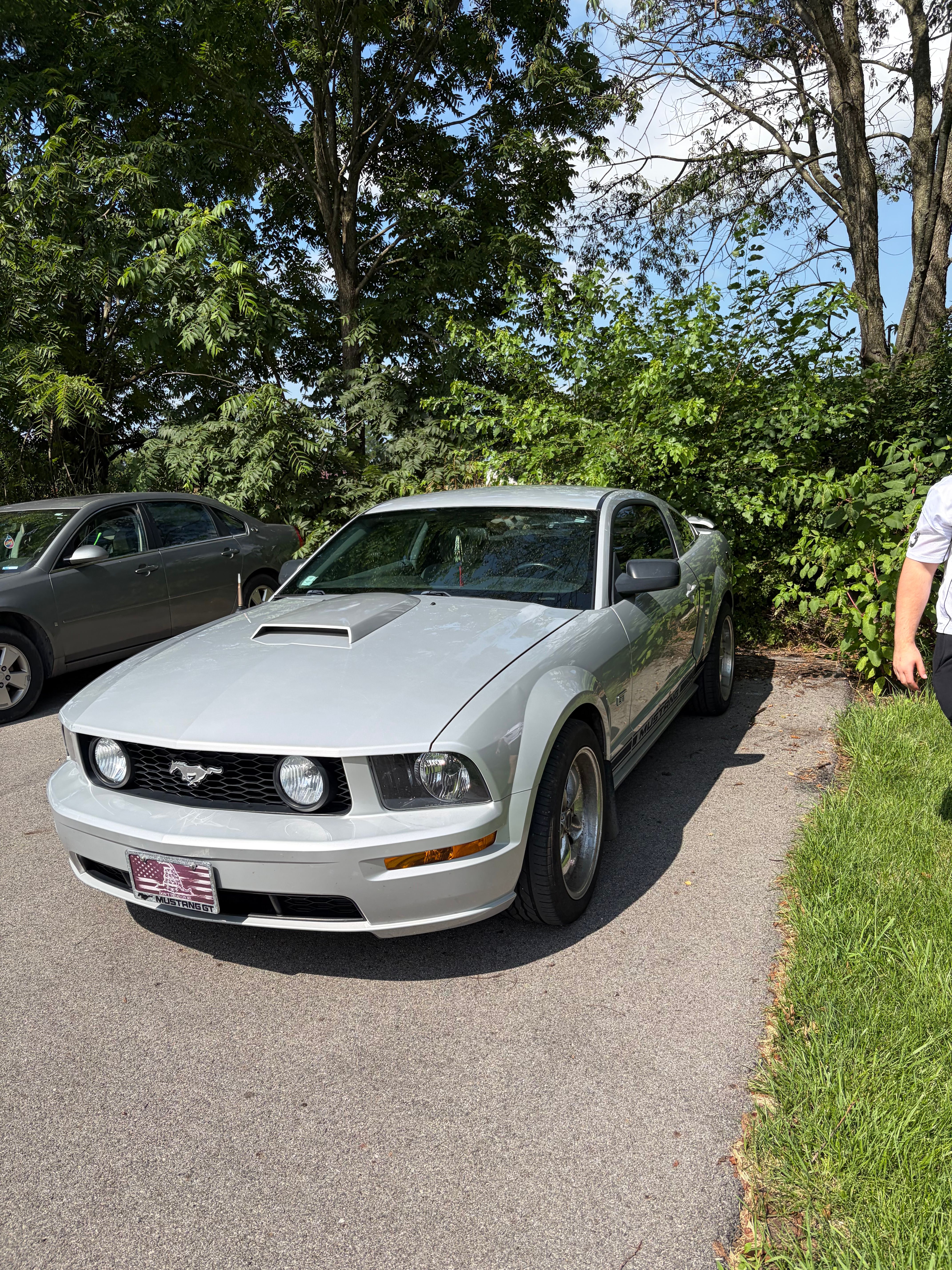 Used 2006 Ford Mustang GT RWD image 1