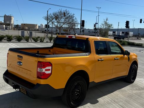 Used 2022 Ford Maverick XLT image 10