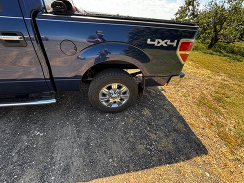 Used 2012 Ford F150 XLT w/ XLT Chrome Pkg image 11