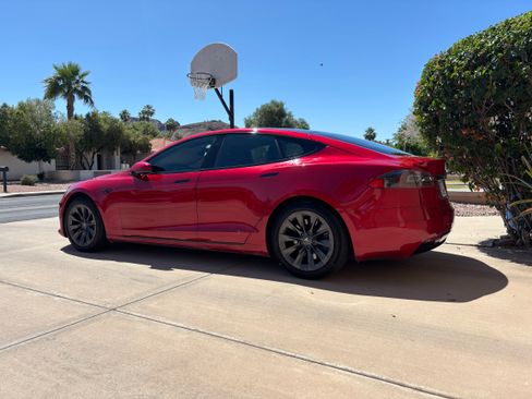Used 2020 Tesla Model S Long Range Plus AWD/4WD image 8