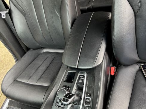 Used 2015 BMW X6 sDrive35i image 16