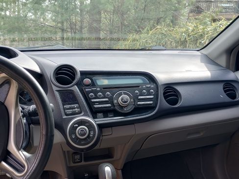 Used 2010 Honda Insight EX image 4