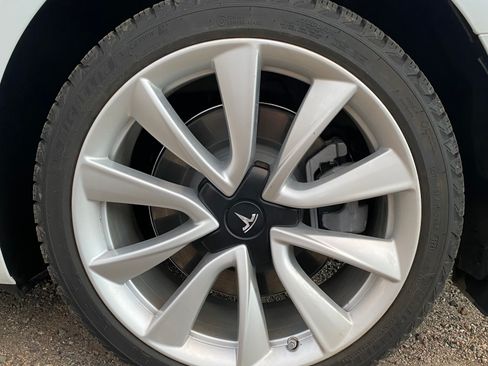 Used 2019 Tesla Model 3 Long Range AWD/4WD image 15