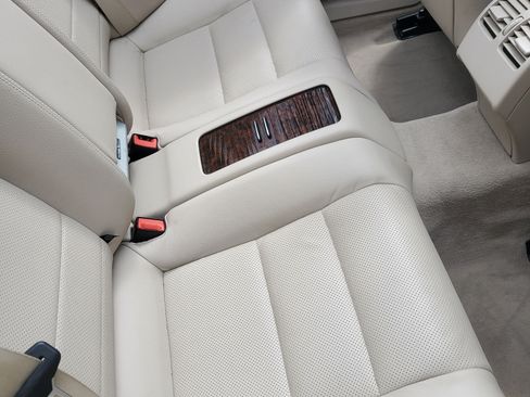 Used 2014 Mercedes-Benz E 350 Cabriolet image 4