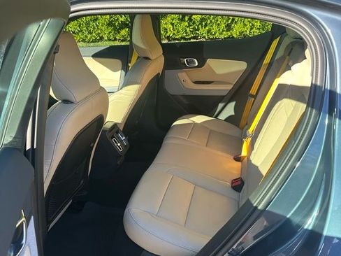 Used 2021 Polestar Polestar 2 w/ Performance Package image 10