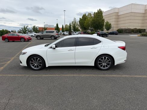 Used 2015 Acura TLX V6 SH-AWD w/ Technology Pkg image 10