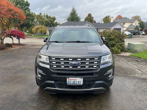 Used 2016 Ford Explorer Limited image 2