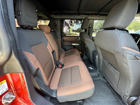 Used 2023 Ford Bronco Outer Banks image 12