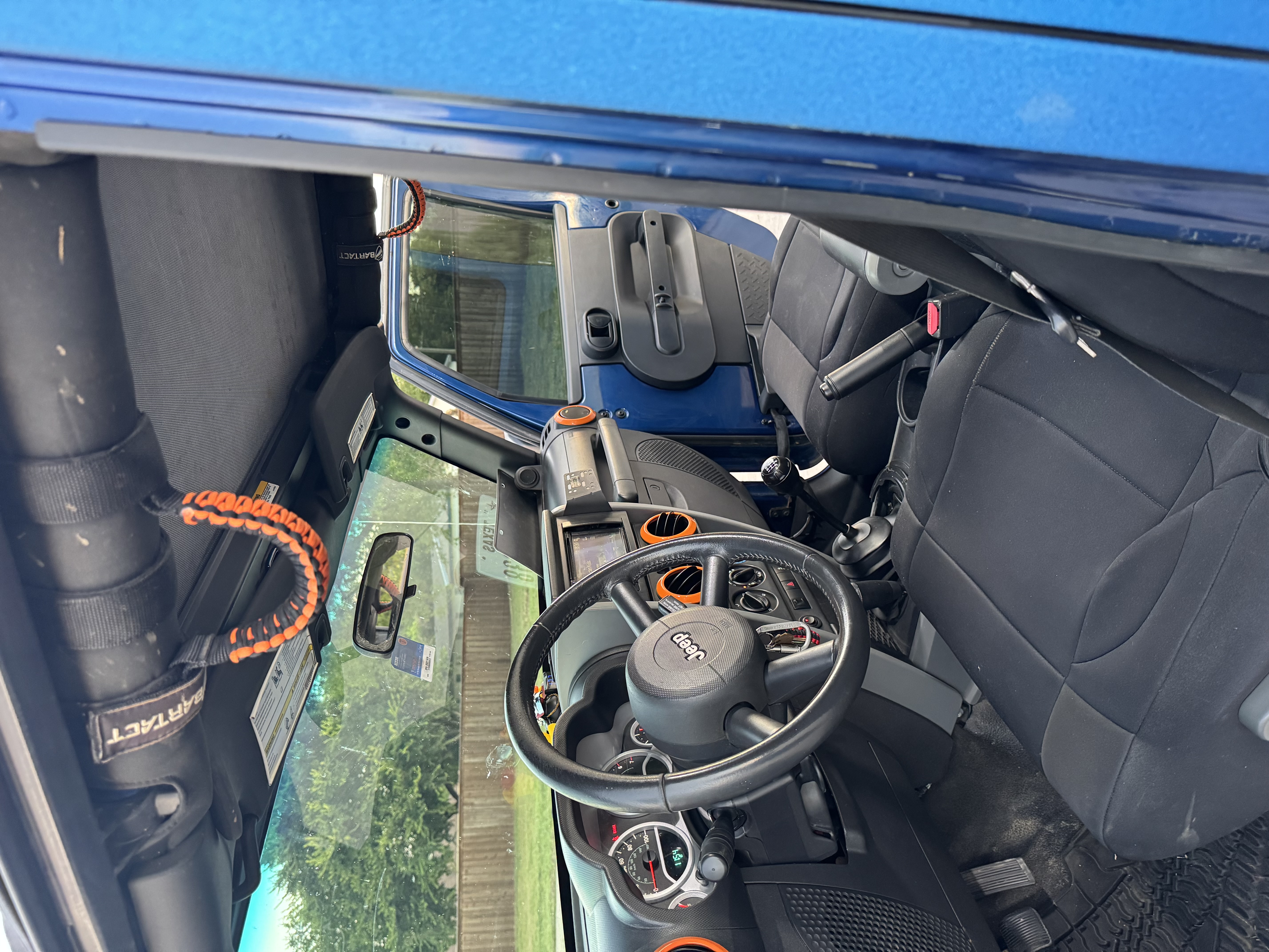 Used 2010 Jeep Wrangler Unlimited Sport image 6