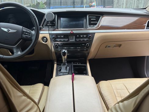 Used 2015 Hyundai Genesis 3.8 w/ Option Group 02 RWD image 12