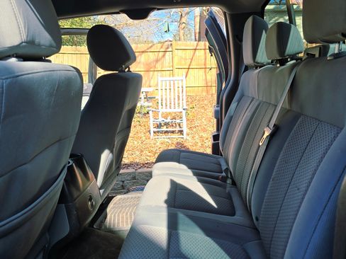 Used 2013 Ford F150 XLT w/ Luxury Equipment Group image 22