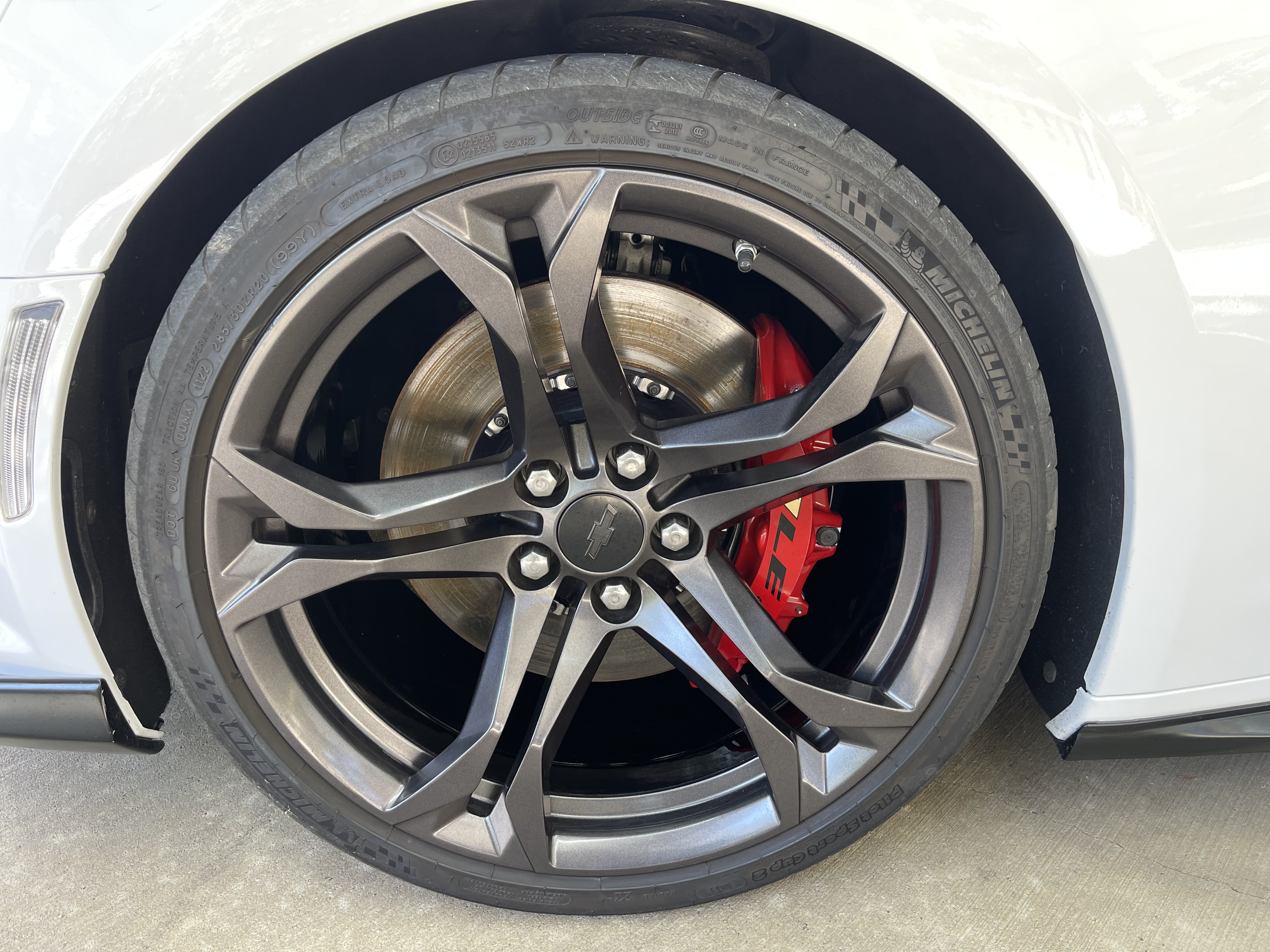 Used 2018 Chevrolet Camaro SS RWD image 11