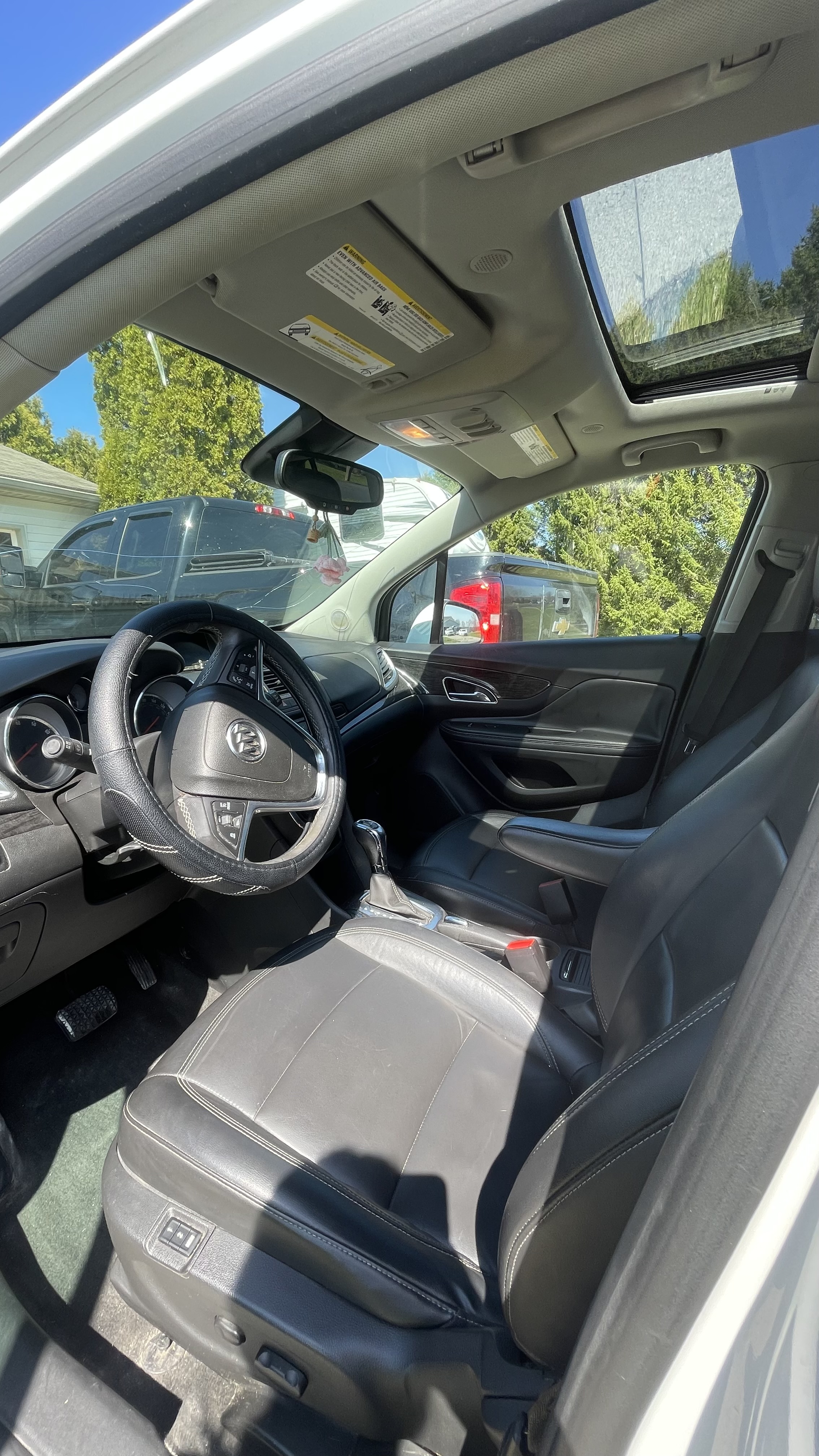 Used 2016 Buick Encore Leather w/ Experience Buick Package AWD/4WD image 9