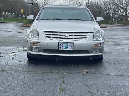 Used 2005 Cadillac STS V8 w/ Preferred Equipment Group image 2