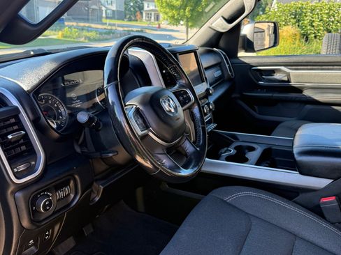 Used 2019 RAM 1500 Big Horn AWD/4WD image 17
