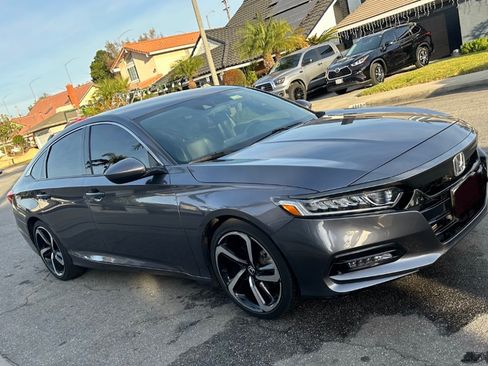Used 2020 Honda Accord Sport image 9