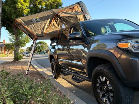 Used 2019 Toyota Tacoma TRD Off-Road AWD/4WD image 20