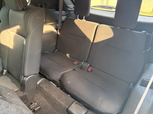 Used 2022 Mitsubishi Outlander ES FWD image 16