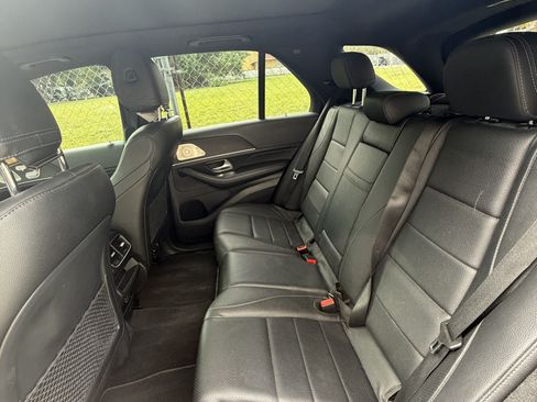 Used 2021 Mercedes-Benz GLE 350 350 Sport Utility 4D image 12