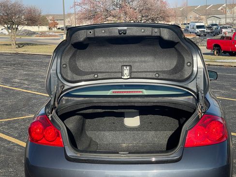 Used 2009 INFINITI G37 Journey w/ Premium Pkg image 6