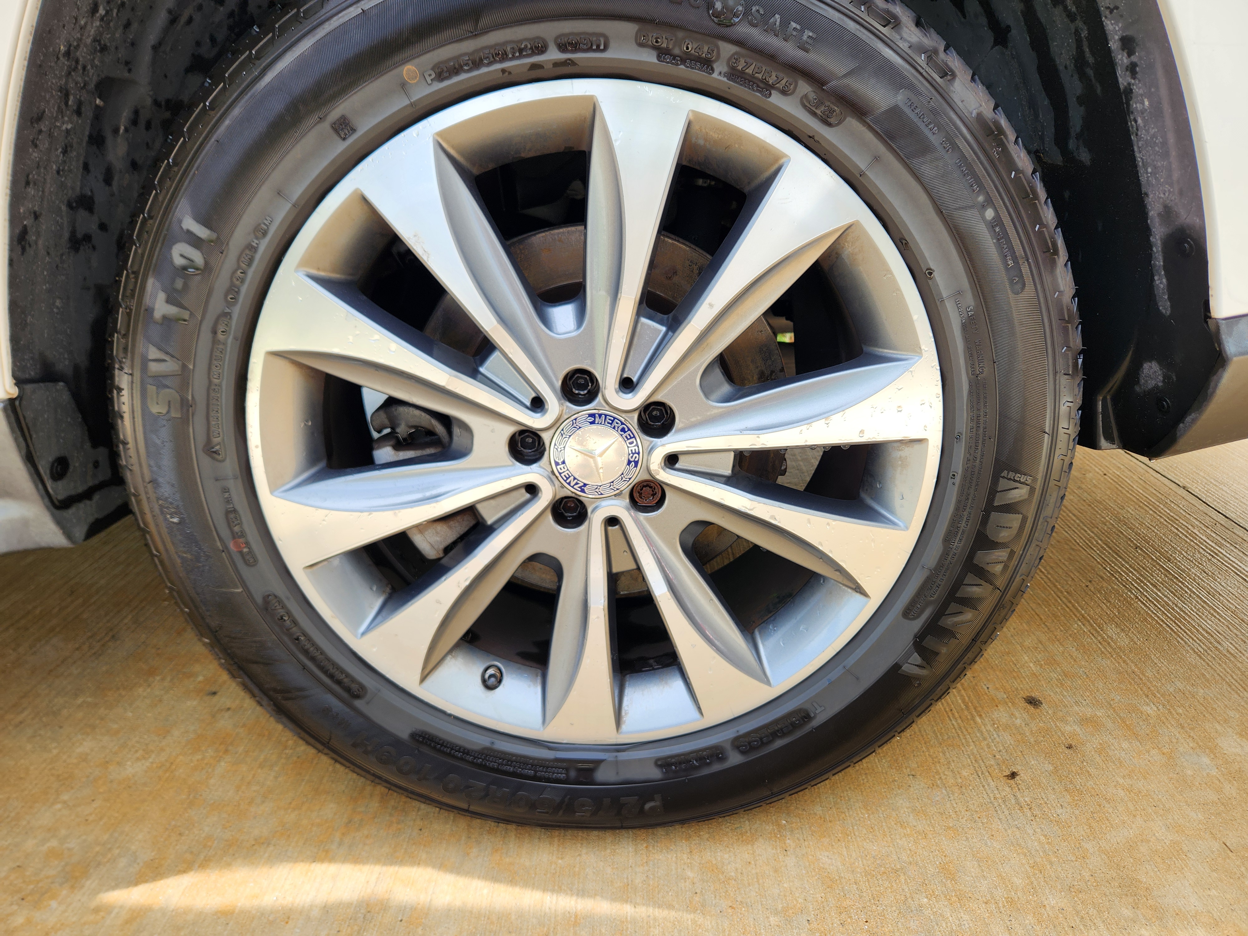 Used 2015 Mercedes-Benz GL 450 4MATIC image 17