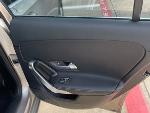 Used 2020 Mercedes-Benz A 220 image 14