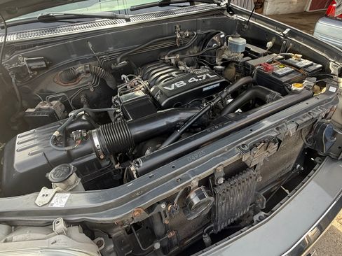 Used 2005 Toyota Tundra SR5 image 8