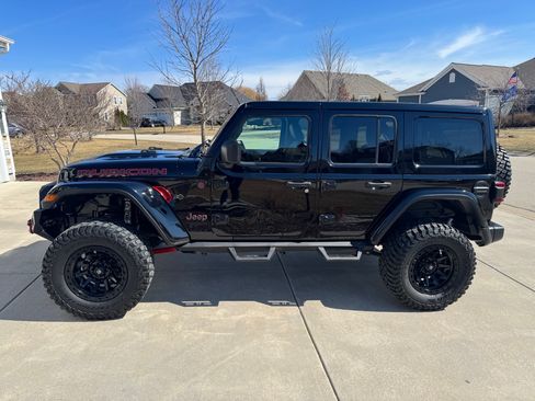 Used 2021 Jeep Wrangler Unlimited Rubicon w/ LED Lighting Group image 5