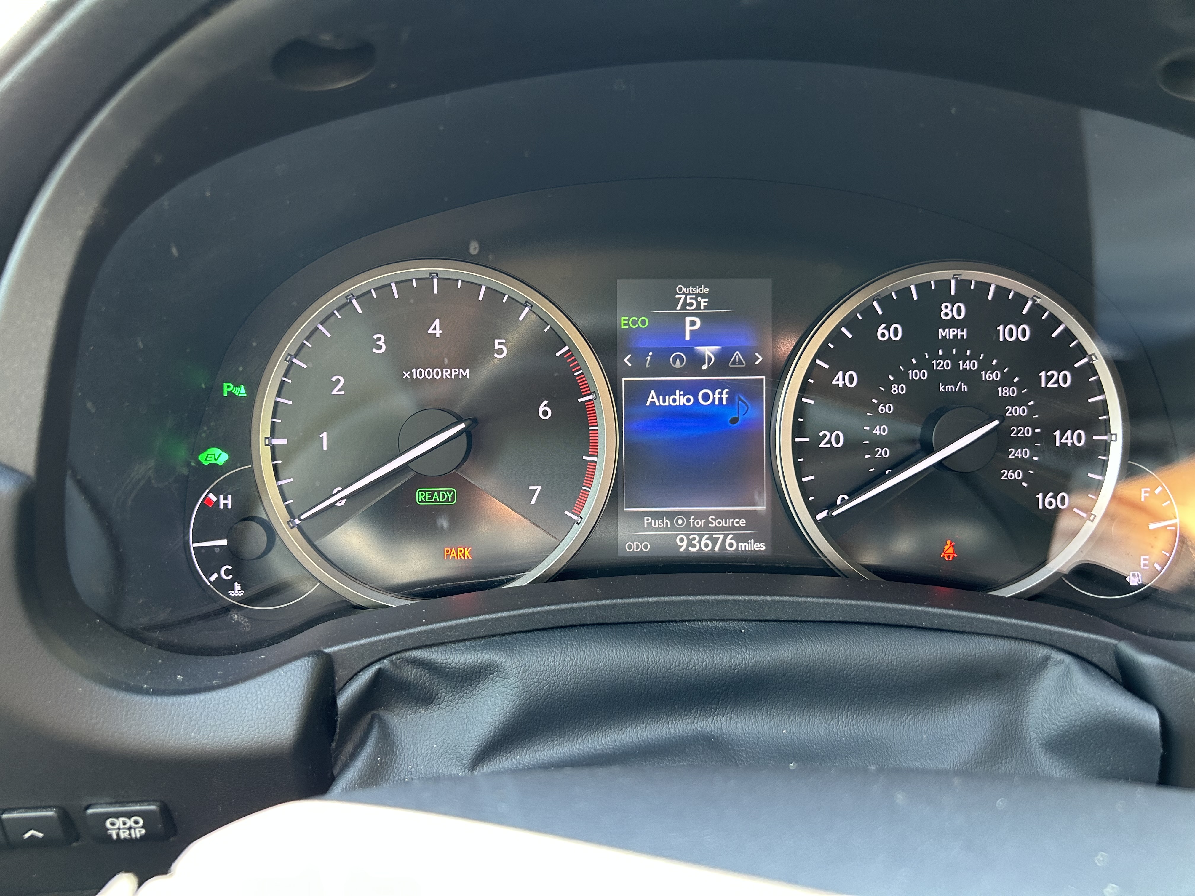 Used 2017 Lexus NX 300h AWD w/ Luxury Package image 6