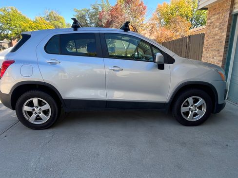 Used 2015 Chevrolet Trax LS image 4
