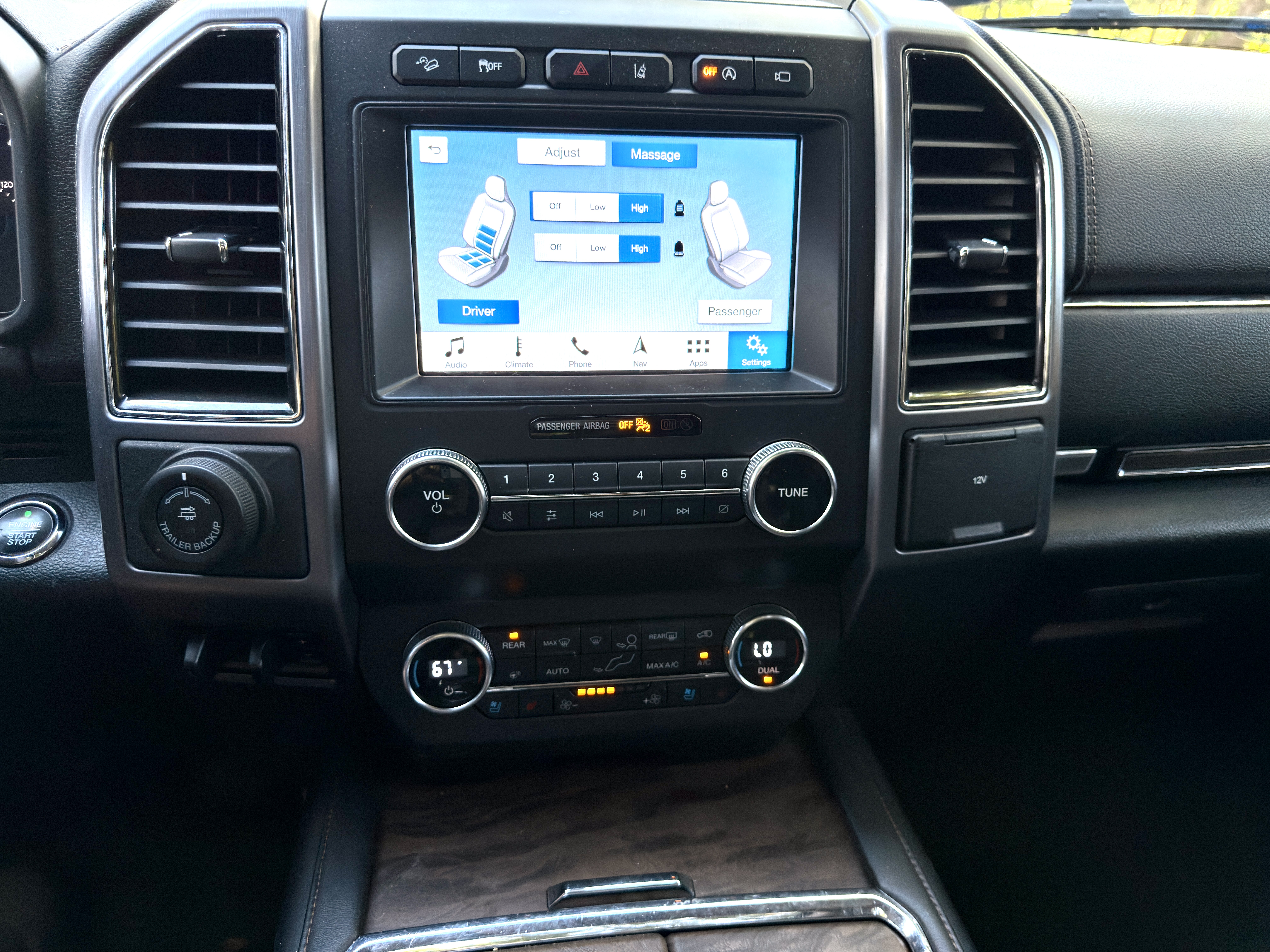 Used 2019 Ford Expedition Max Platinum AWD/4WD image 14