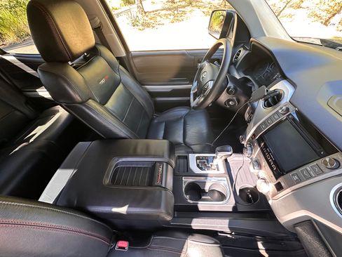 Used 2019 Toyota Tundra TRD Pro AWD/4WD image 11