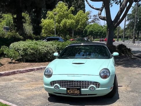 Used 2004 Ford Thunderbird image 1