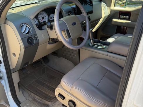 Used 2008 Ford F150 Lariat image 8