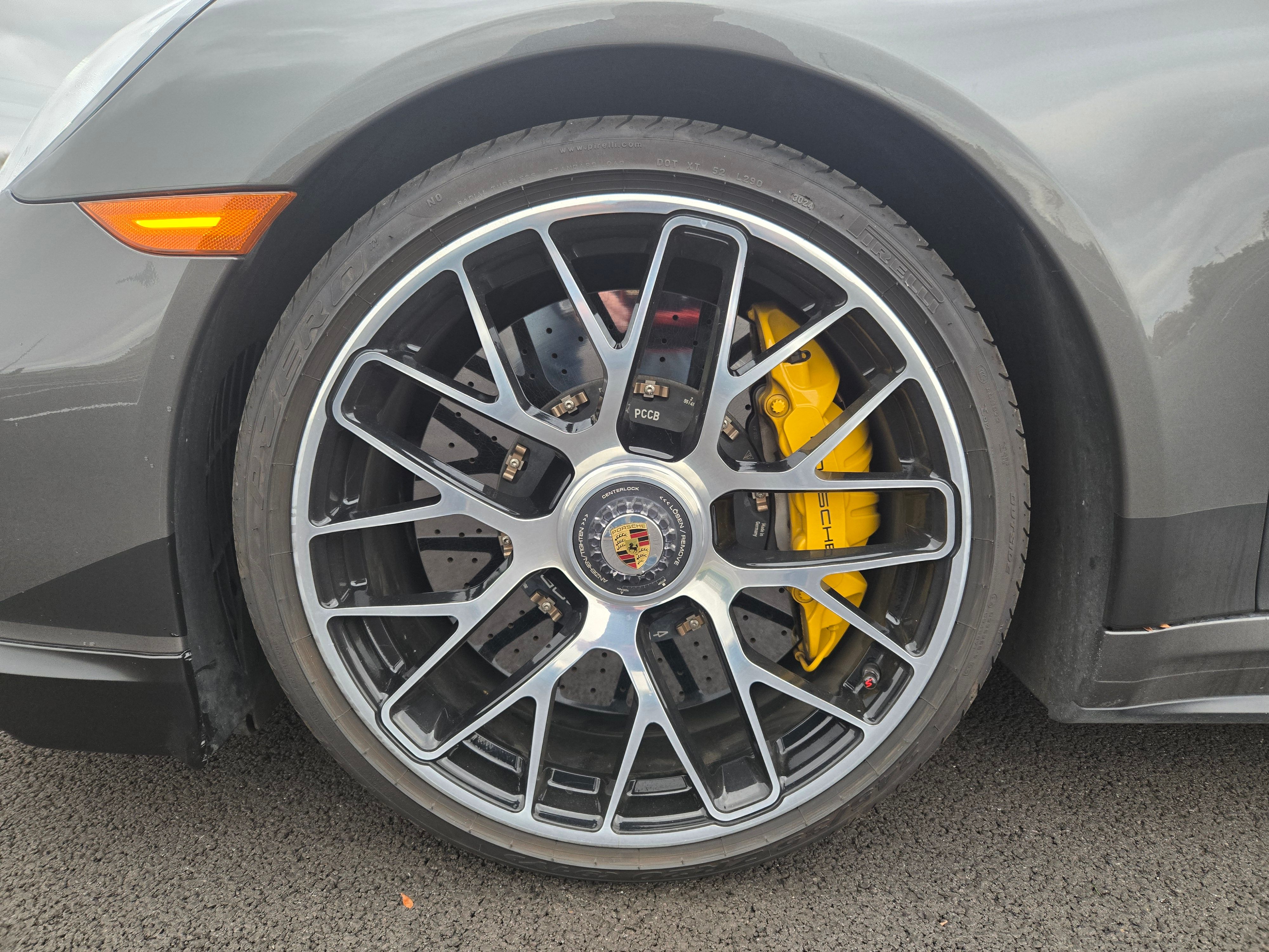 Used 2015 Porsche 911 Turbo S AWD/4WD image 13