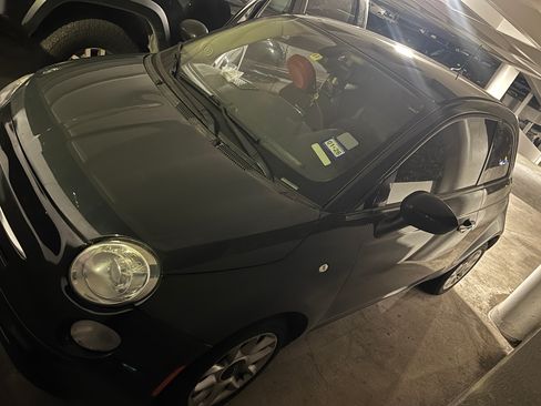 Used 2017 FIAT 500 Pop image 4