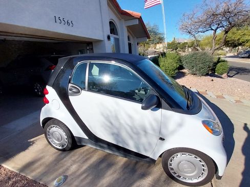 Used 2014 smart fortwo pure image 1