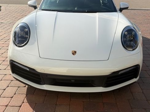 Used 2022 Porsche 911 Carrera image 18